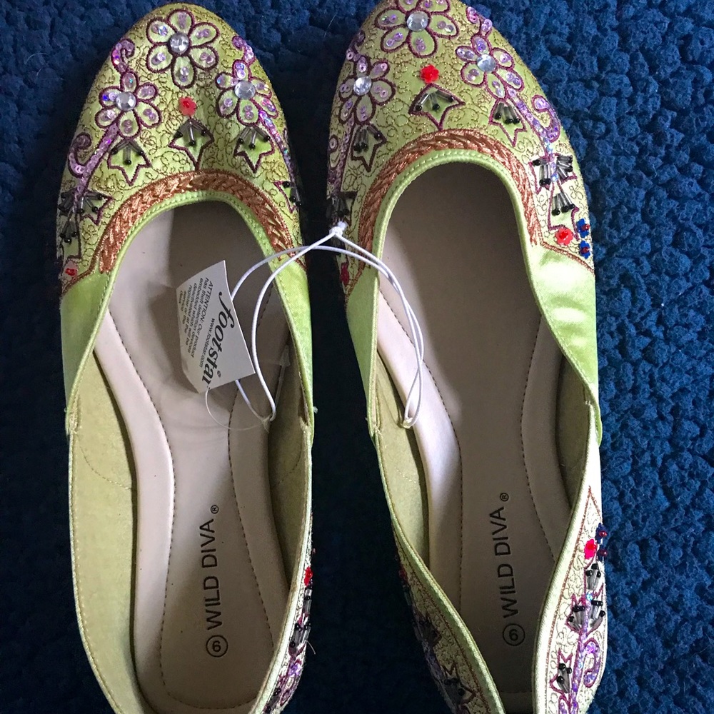 Sequin beaded moccasin/flats